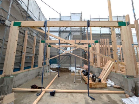 大開口が実現できる門型耐力フレームについて